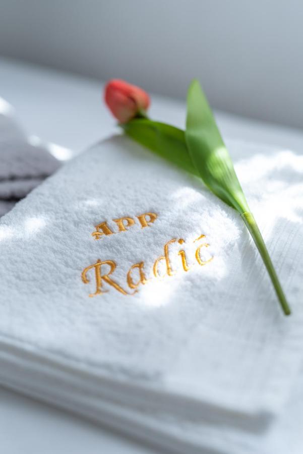 Apartment Radic-Perfect Location For Summer Activities Trogir Exteriér fotografie